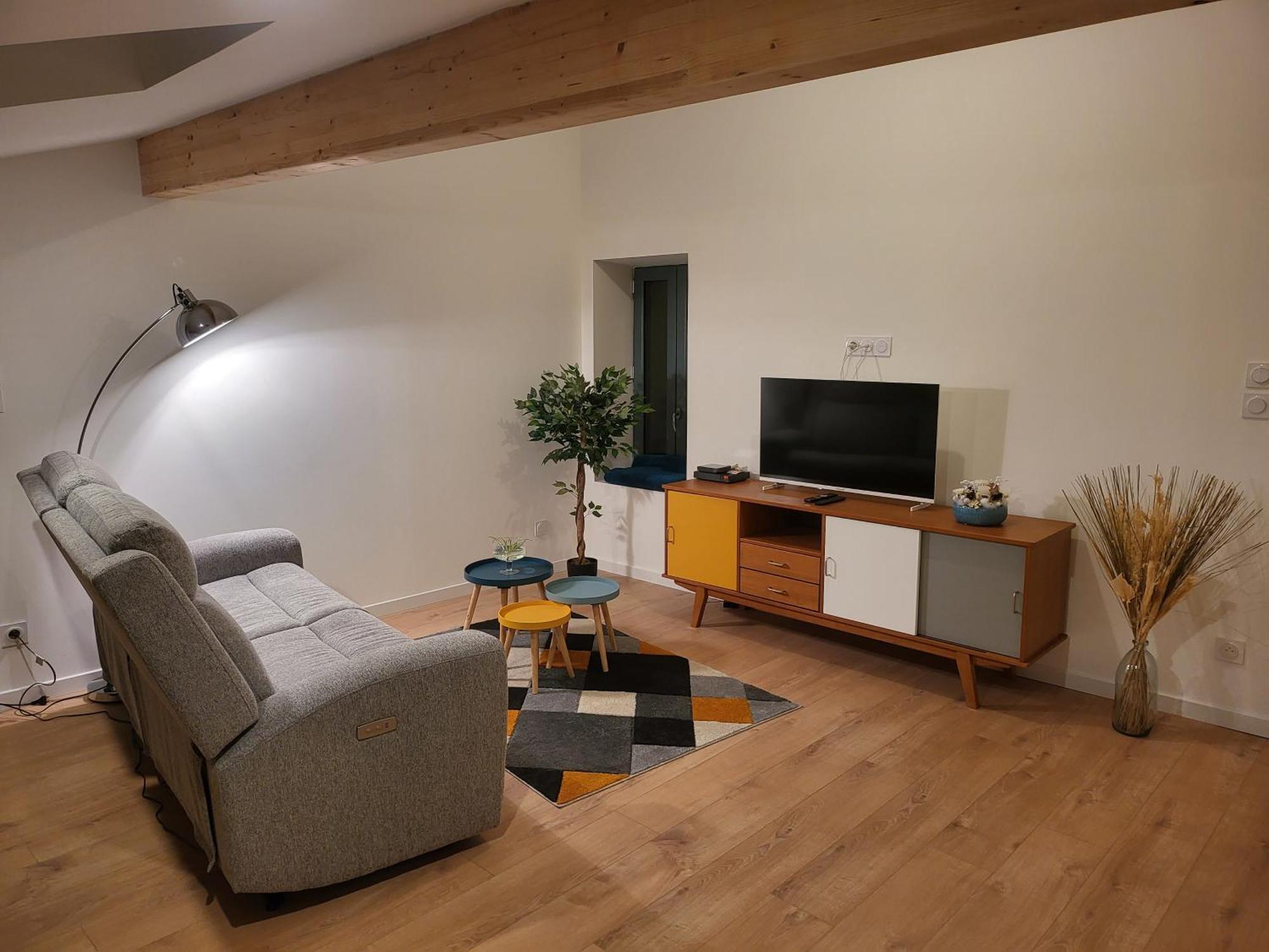 Bel Appartement Mansarde Carcassonne Bagian luar foto